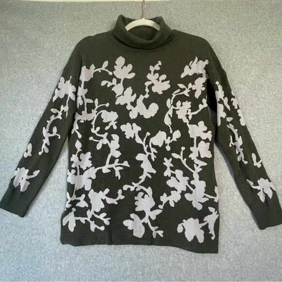 Lilla P Sweaters - Lilla P Floral Cotton Modal Pullover Mock Neck Sweater Medium